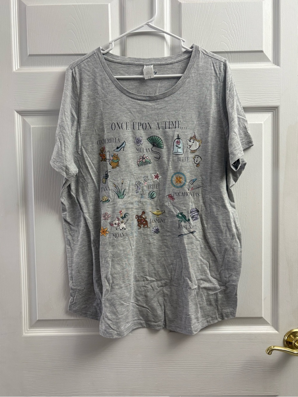 Disney Once Upon a Time Princess Gray Graphic Women’s Tee
